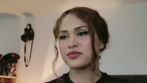 Snapshot of rougedoe chatting on 06-07-26, 02:48 Mistress Lana online show from 06-07-26, 02:48