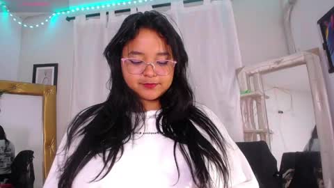 rous_25 online show from 05-07-26, 02:17