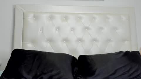 rouse_sexy_hotxx77 online show from 06-24-26, 02:10