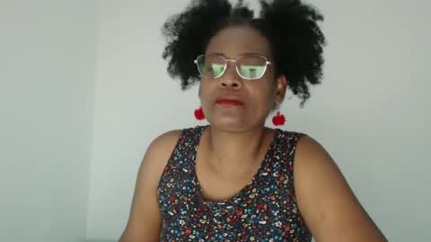 luxa online show from 09-28-25, 08:25