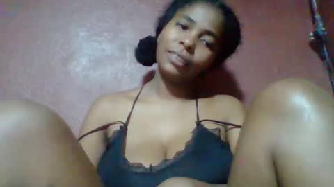 Snapshot of rovaelyah chatting on 04-30-26, 03:46 rovaelyah online show from 04-30-26, 03:46