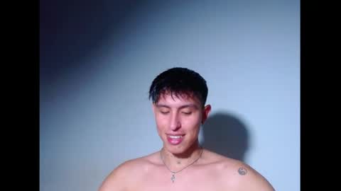 rowanboy23 online show from 07-06-26, 03:58