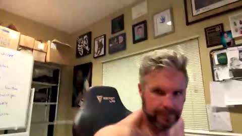 Snapshot of rowdypete787 chatting on 09-18-25, 03:52 rowdypete787 online show from 09-18-25, 03:52