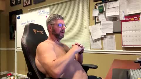 Snapshot of rowdypete787 chatting on 10-20-25, 01:50 rowdypete787 online show from 10-20-25, 01:50