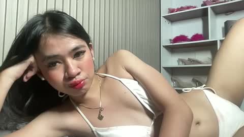 roweena online show from 05-12-26, 03:31
