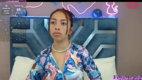 Roxane online show from 02-23-26, 04:54