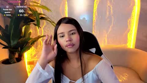 Snapshot of roxan_tp chatting on 02-24-26, 12:47 Roxan tp online show from 02-24-26, 12:47