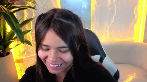 Snapshot of roxan_tp chatting on 06-09-26, 12:06 Roxan tp online show from 06-09-26, 12:06