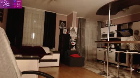 Snapshot of roxana_brooks chatting on 12-05-24, 02:44 Roxana online show from 12-05-24, 02:44