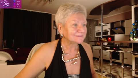 Snapshot of roxana_brooks chatting on 12-27-24, 03:04 Roxana online show from 12-27-24, 03:04