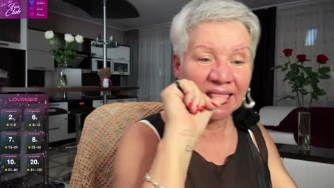 Snapshot of roxana_brooks chatting on 02-02-25, 07:57 Roxana online show from 02-02-25, 07:57