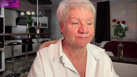 Snapshot of roxana_brooks chatting on 02-03-25, 07:10 Roxana online show from 02-03-25, 07:10