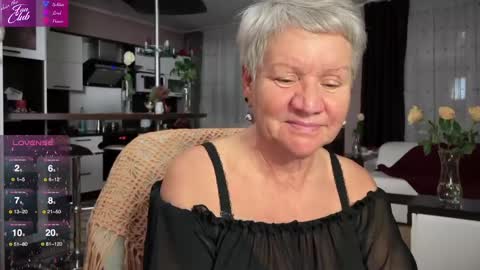 Snapshot of roxana_brooks chatting on 02-11-25, 10:07 Roxana online show from 02-11-25, 10:07