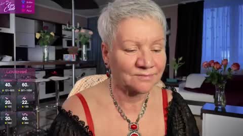Snapshot of roxana_brooks chatting on 02-18-25, 02:59 Roxana online show from 02-18-25, 02:59