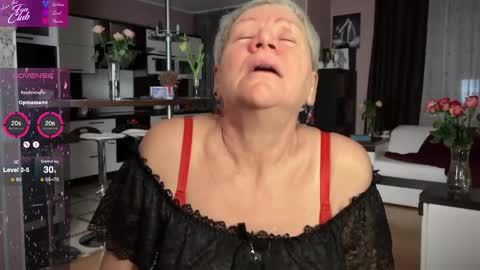 Snapshot of roxana_brooks chatting on 02-18-25, 07:09 Roxana online show from 02-18-25, 07:09