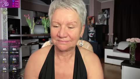 Snapshot of roxana_brooks chatting on 03-10-25, 06:45 Roxana online show from 03-10-25, 06:45