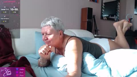 Snapshot of roxana_brooks chatting on 10-09-25, 07:06 Roxana online show from 10-09-25, 07:06