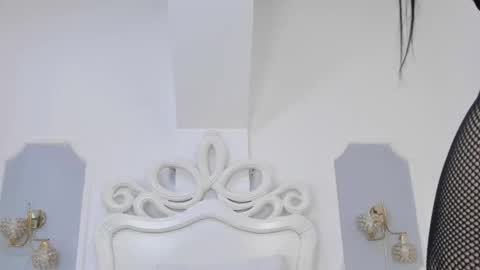 roxana_scott1 online show from 02-25-26, 03:38