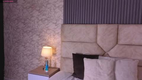 roxana sins online show from 05-20-26, 02:01