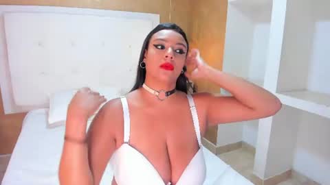 Snapshot of roxanaboobs chatting on 07-07-26, 01:26 roxanaboobs online show from 07-07-26, 01:26