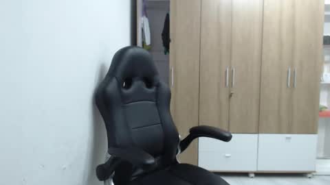 Roxana online show from 02-15-26, 01:02