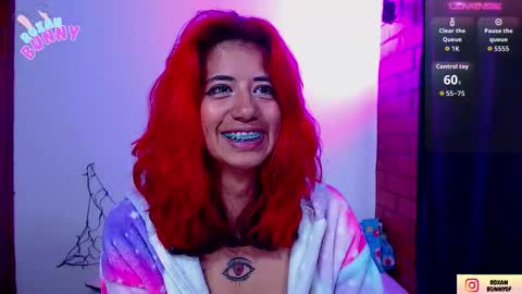 Snapshot of roxanbunny chatting on 10-07-25, 12:02 roxxy online show from 10-07-25, 12:02