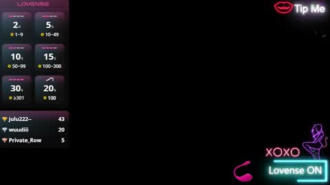 Snapshot of roxaneevans_ chatting on 01-08-25, 04:11 Roxane online show from 01-08-25, 04:11