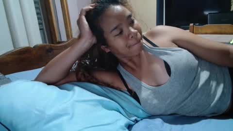 roxanne_98 online show from 03-17-26, 01:54