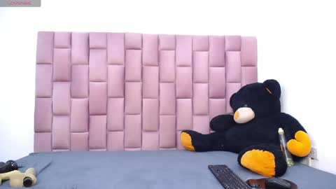 ross brown online show from 04-06-26, 07:37