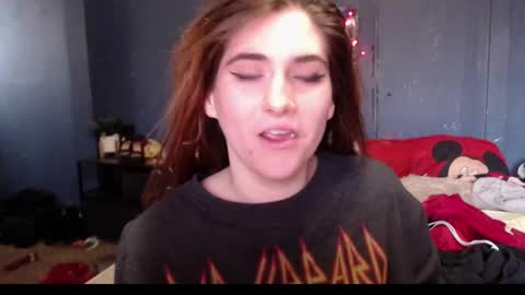 Snapshot of roxanneroulette chatting on 01-08-25, 07:45 Silver online show from 01-08-25, 07:45