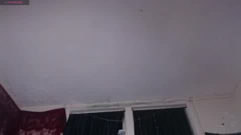 Snapshot of roxanneroulette chatting on 05-19-26, 01:56 Silver online show from 05-19-26, 01:56