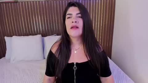 Roxie  online show from 11-09-25, 12:47