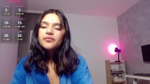 Snapshot of roxxi_foxi chatting on 07-05-26, 04:41 Roxxi online show from 07-05-26, 04:41