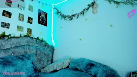 Snapshot of roxxystar_ chatting on 02-28-25, 09:47 Roxxane online show from 02-28-25, 09:47
