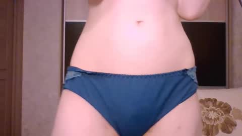 Roxxy Wharton online show from 03-15-26, 05:30