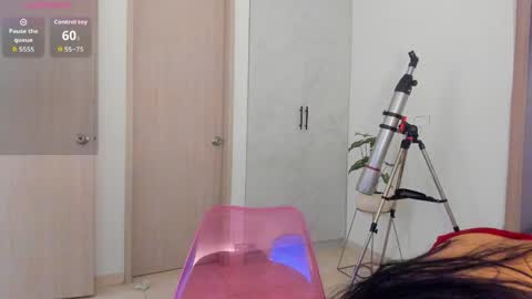 Snapshot of roxy_hell chatting on 04-28-26, 12:43 Roxy hell online show from 04-28-26, 12:43