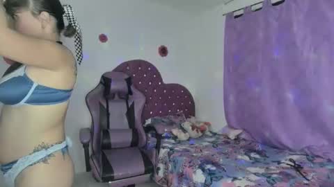 Roxy online show from 12-05-25, 02:31