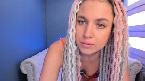 Snapshot of roxy_mars chatting on 12-09-24, 04:56 Roxy online show from 12-09-24, 04:56