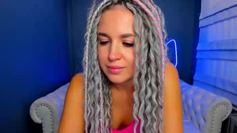 Snapshot of roxy_mars chatting on 09-27-25, 02:16 Roxy online show from 09-27-25, 02:16