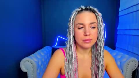 Roxy online show from 11-19-25, 01:49