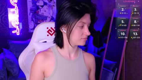 roxy_riot_ online show from 03-31-26, 02:02