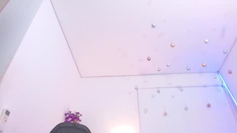 roxy_stone1 online show from 03-12-25, 11:22