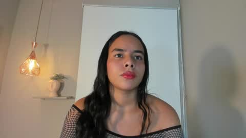 Snapshot of roxy_stone1 chatting on 05-29-26, 07:56 roxy_stone1 online show from 05-29-26, 07:56