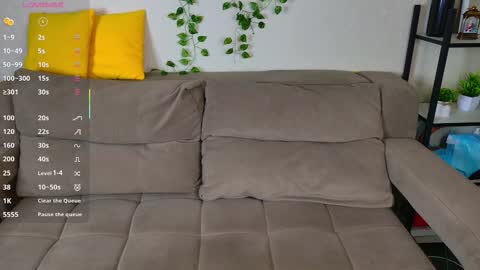 Roxy GMT2 Mon 10 AM - 4 PMTue 10 AM - 4 PM Wed 10 AM - 4 PM Sat 10 AM - 4 PM Sun 10 AM - 4 PM. online show from 11-25-25, 09:20