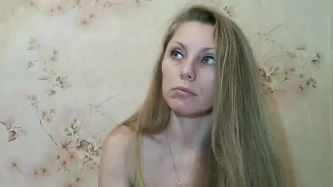 roxyfox18x01 online show from 02-08-26, 10:40