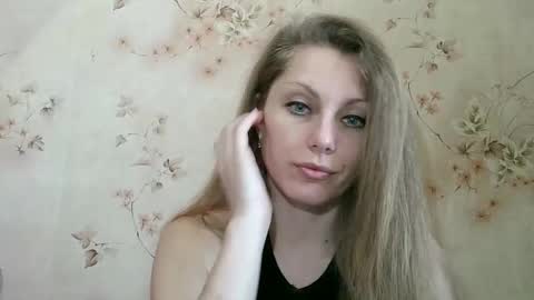 roxyfox18x01 online show from 03-02-26, 06:58