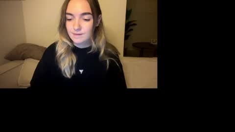 Roxy online show from 06-05-26, 12:33