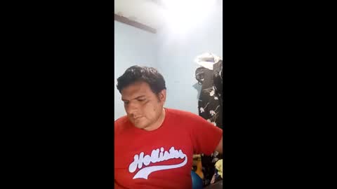 Snapshot of roy_delcastillo2 chatting on 05-29-26, 08:12 roy online show from 05-29-26, 08:12