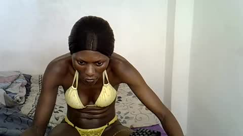 Snapshot of royalluxe chatting on 07-21-26, 02:08 luxe online show from 07-21-26, 02:08