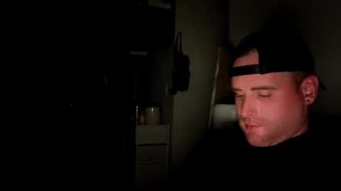 Snapshot of royalpain420 chatting on 08-01-26, 06:12 Royal Menace online show from 08-01-26, 06:12